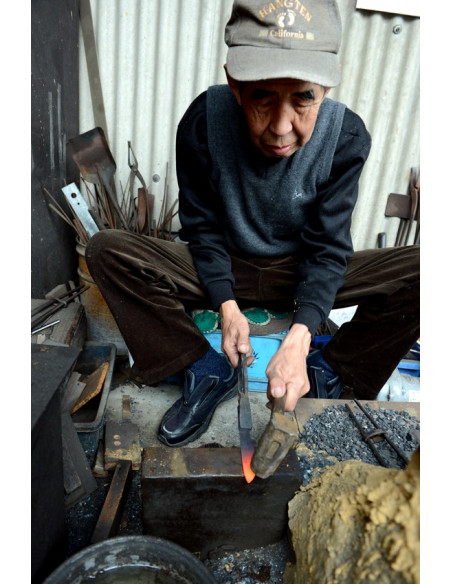 Higonokami Nagao "Outdoor" - Manche laiton brossé - lame tsuchime sanmai VG10 90 mm