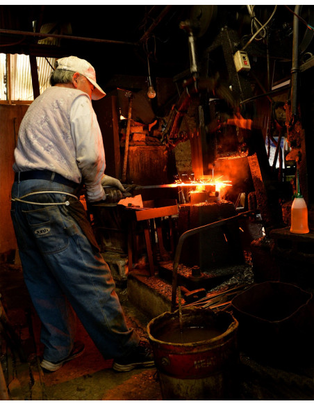Tomita Gokunantetsu medium higo naifu - Ran ba - Kiri box